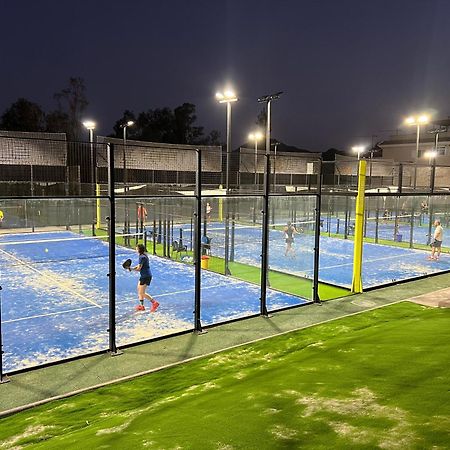 Piso Con Ac, Piscina Y Pista De Padel Y Tenis En Águilas Екстериор снимка